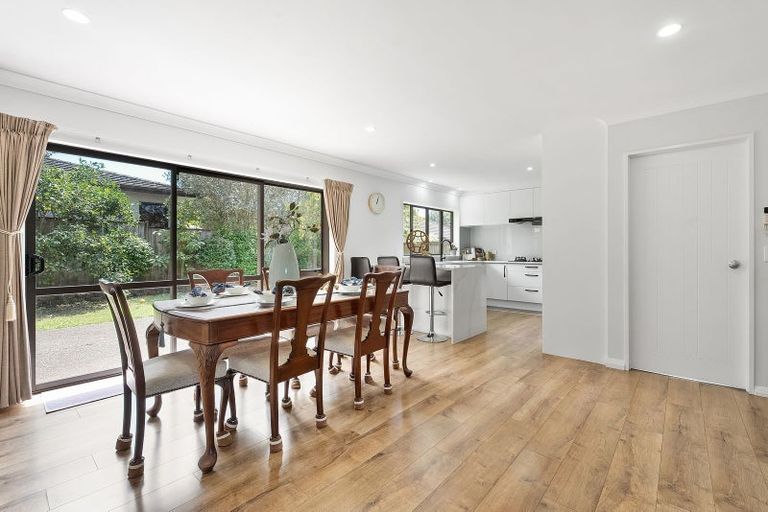 Photo of property in 3 Gordal Place, Flat Bush, Auckland, 2016