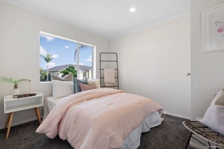 Photo of property in 3 Banshire Close, Flat Bush, Auckland, 2016