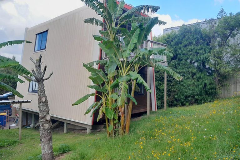 Photo of property in 4/18 Edgerton Road, Te Atatu Peninsula, Auckland, 0610