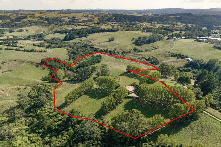 Photo of property in 11b Gelling Road, Ararimu, Papakura, 2583