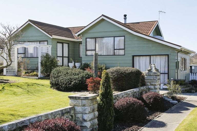 Photo of property in 25 Jessop Street, South Hill, Oamaru, 9400