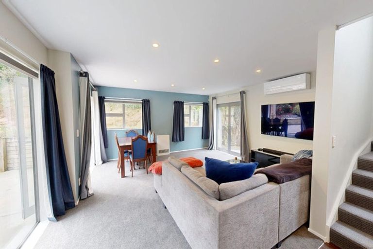 Photo of property in 30b Erlestoke Crescent, Churton Park, Wellington, 6037