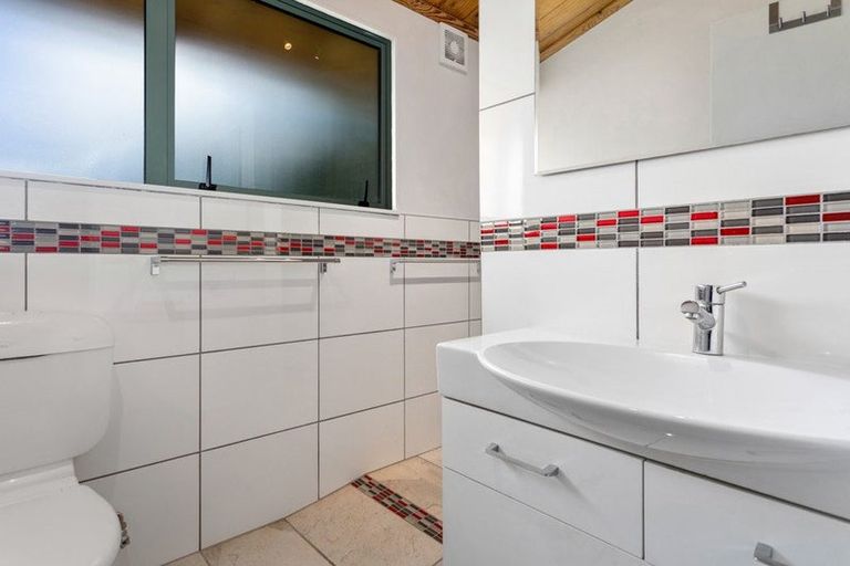 Photo of property in 27 Porritt Drive, Kawerau, 3127