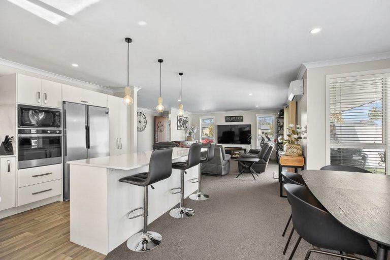 Photo of property in 16 Lennie Lane, Kihikihi, Te Awamutu, 3800