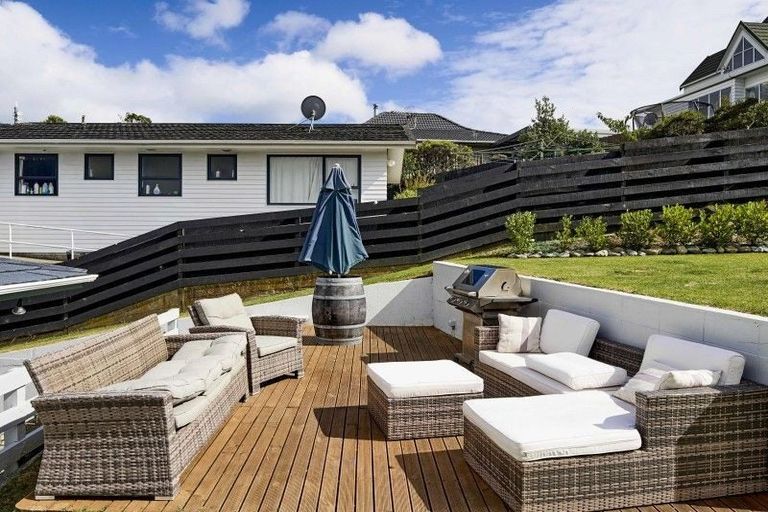 Photo of property in 17 Truro Road, Camborne, Porirua, 5026