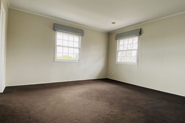 Photo of property in 127 St Heliers Road, Saint Heliers, Auckland, 1071