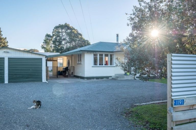 Photo of property in 1191 Matawai Road, Ormond, Gisborne, 4071