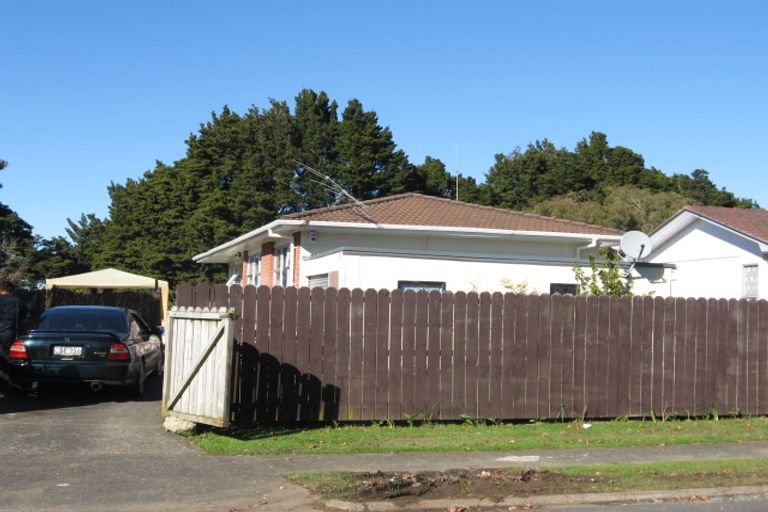 Photo of property in 38 Innismara Avenue, Wattle Downs, Auckland, 2103