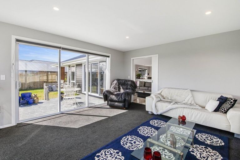 Photo of property in 14 Kamaka Street, Wharewaka, Taupo, 3330