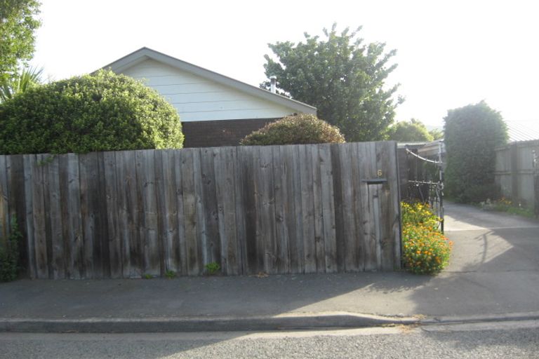 Photo of property in 8 Hargest Crescent, Sydenham, Christchurch, 8023