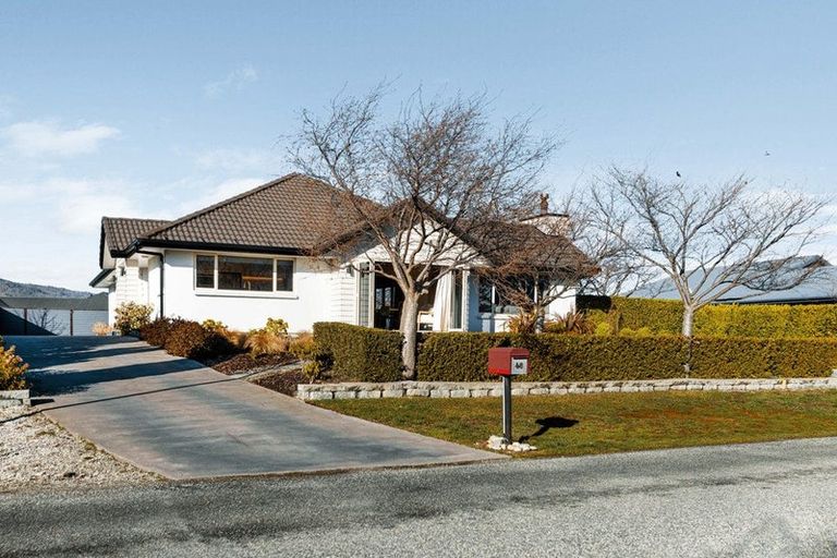 Photo of property in 48 Missy Crescent, Mount Pisa, Cromwell, 9383