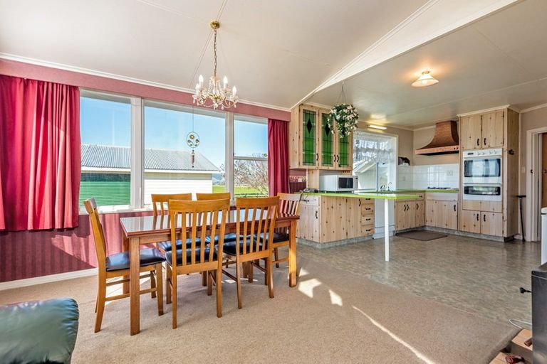 Photo of property in 562 Opiki Road, Opiki, Palmerston North, 4474