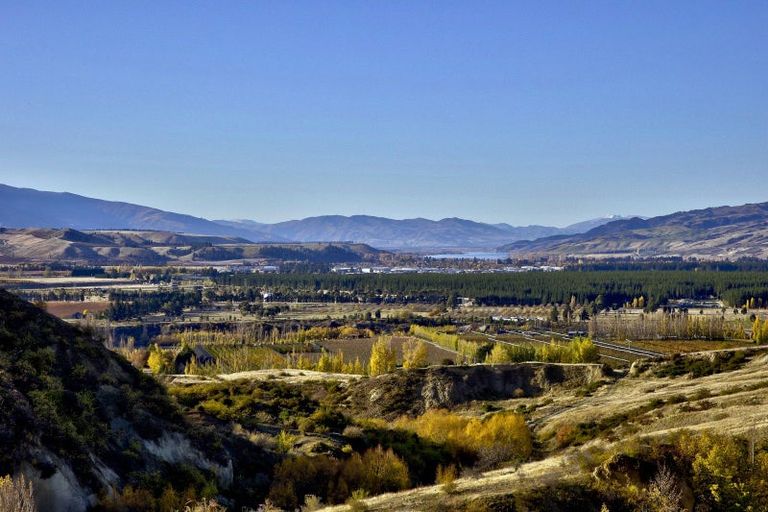 Photo of property in 112 Hall Road, Bannockburn, Cromwell, 9384