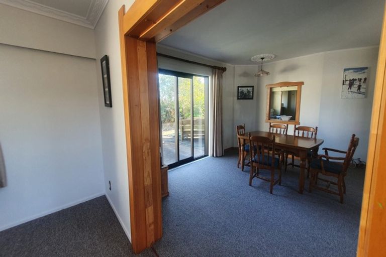 Photo of property in 7b Hussey Street, Oakura, 4314