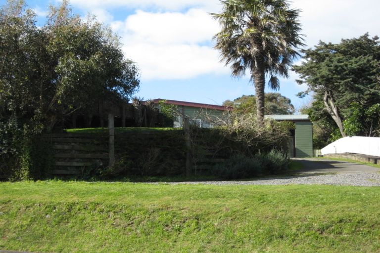 Photo of property in 60 Bridge Street, Bulls, 4818