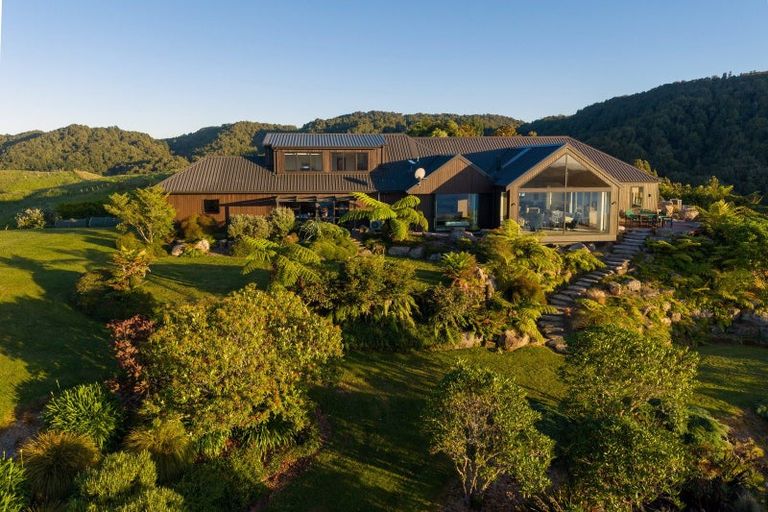 Photo of property in 171 Millar Road, Lake Okareka, Rotorua, 3076