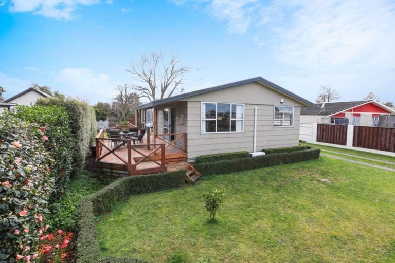 Photo of property in 4 Karen Crescent, Dinsdale, Hamilton, 3204