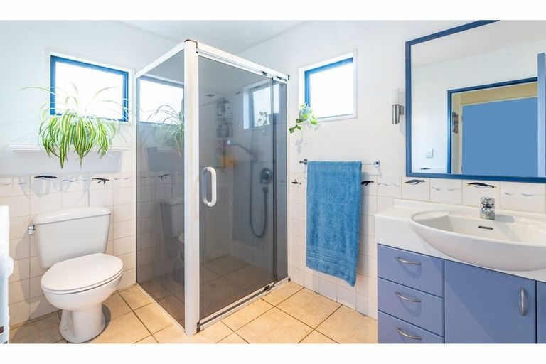 Photo of property in 1/22 Aston Drive, Waimairi Beach, Christchurch, 8083