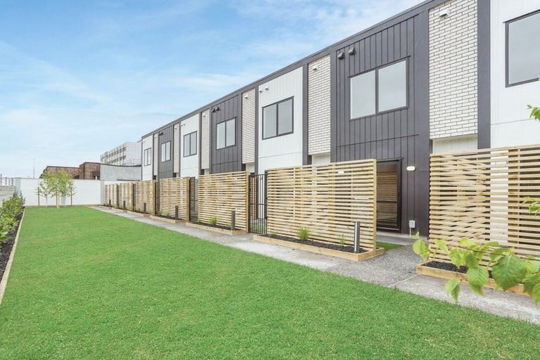 Photo of property in 4/1 Vialou Street, Hamilton Central, Hamilton, 3204