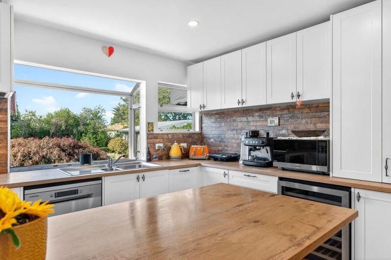 Photo of property in 53 West Street, Greytown, 5712