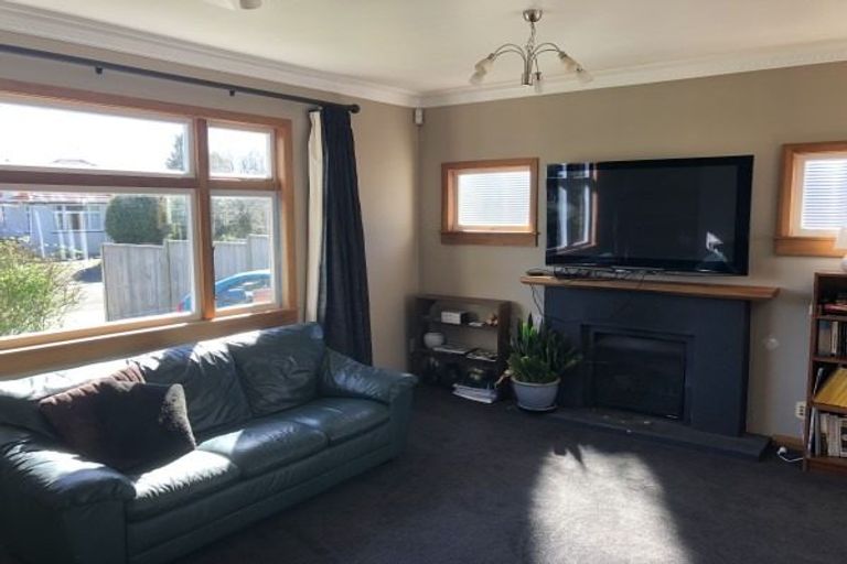 Photo of property in 32 Hardie Street, Hokowhitu, Palmerston North, 4410