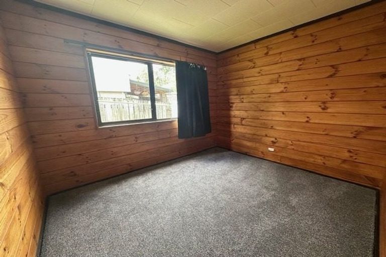 Photo of property in 1/34 Gatman Street, Birkdale, Auckland, 0626