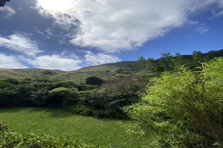 Photo of property in 169 Parkvale Road, Karori, Wellington, 6012