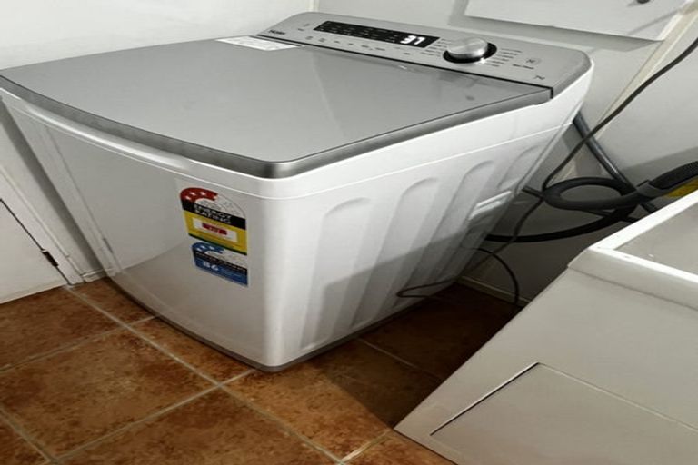 Photo of property in 14 Atlanta Grove, Brooklyn, Wellington, 6021