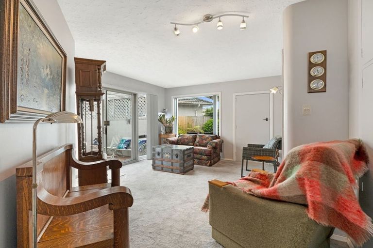 Photo of property in 35 Teesdale Street, Burnside, Christchurch, 8053