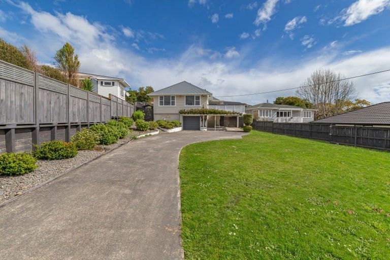 Photo of property in 31 Kawiu Road, Levin, 5510