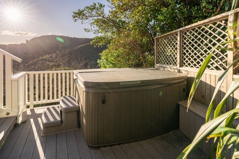 Photo of property in 167 Totara Road, Miramar, Wellington, 6022