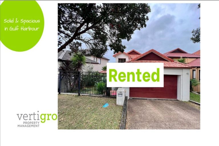 Photo of property in 104 Nautilus Drive, Gulf Harbour, Whangaparaoa, 0930