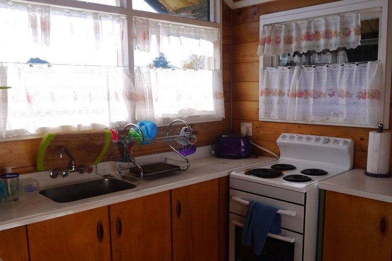Photo of property in 125 Kenrigg Road West, Kinloch, Taupo, 3377