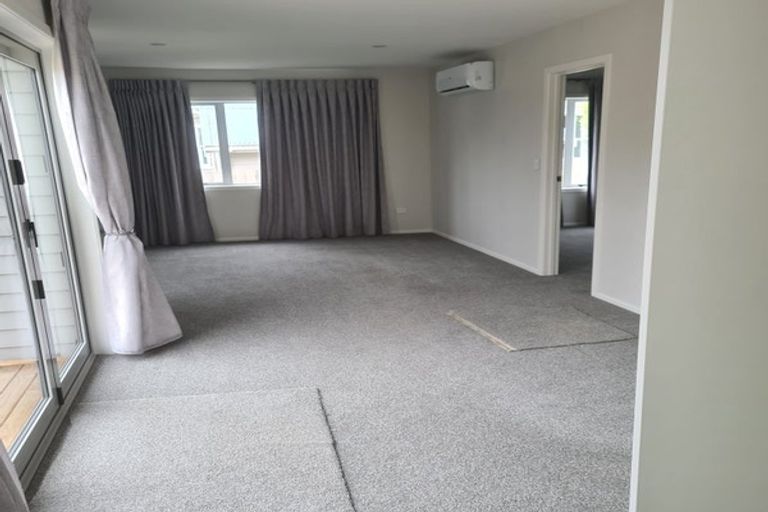 Photo of property in 2/7 Chapel Street, Papakura, 2110