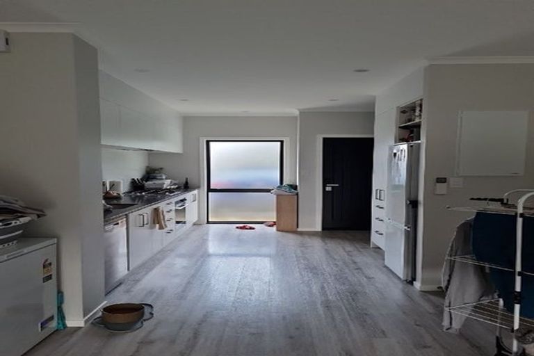 Photo of property in 78 Mawai Hakona Drive, Wallaceville, Upper Hutt, 5018