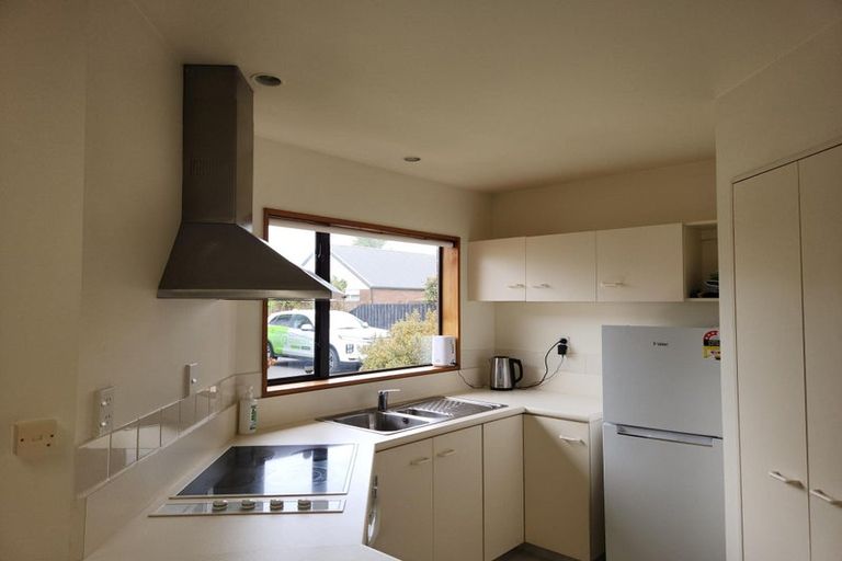 Photo of property in 2/15 Suva Street, Upper Riccarton, Christchurch, 8041