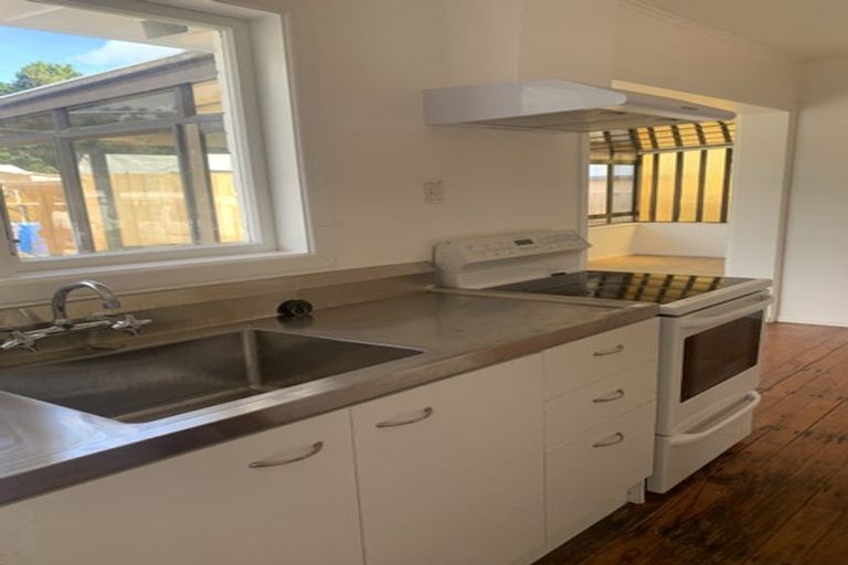 Photo of property in 31 Waimate Street, Otara, Auckland, 2023