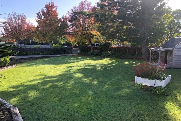 Photo of property in 14 Simla Avenue, Havelock North, 4130