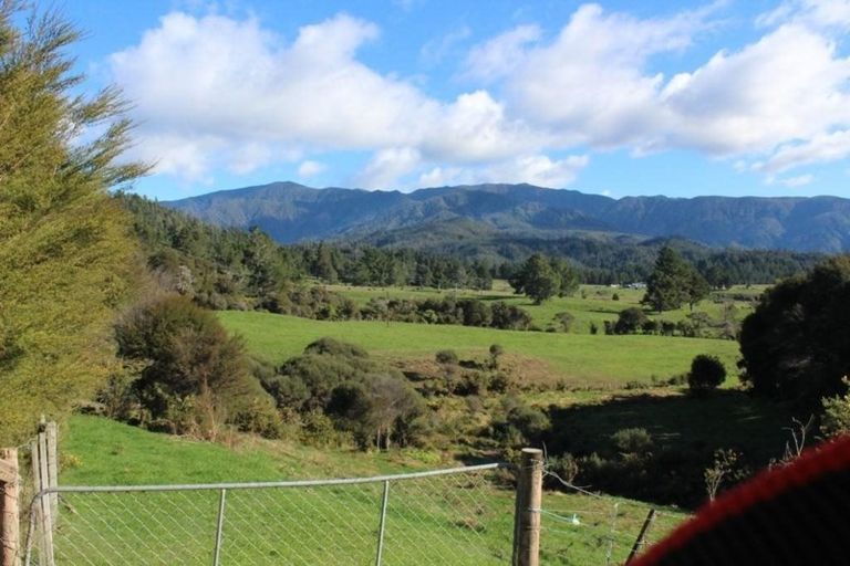 Photo of property in 181 Takaka-collingwood Highway, Rangihaeata, Takaka, 7182