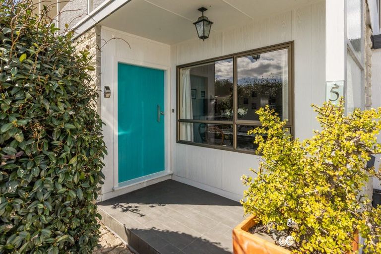 Photo of property in 5/43 Middle Road, Havelock North, 4130