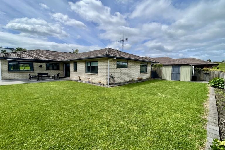 Photo of property in 30 Kestrel Avenue, Welcome Bay, Tauranga, 3112