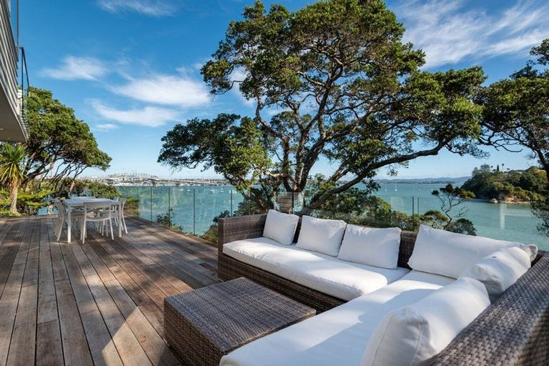 Photo of property in 5/30 Clarence Road, Northcote Point, Auckland, 0627