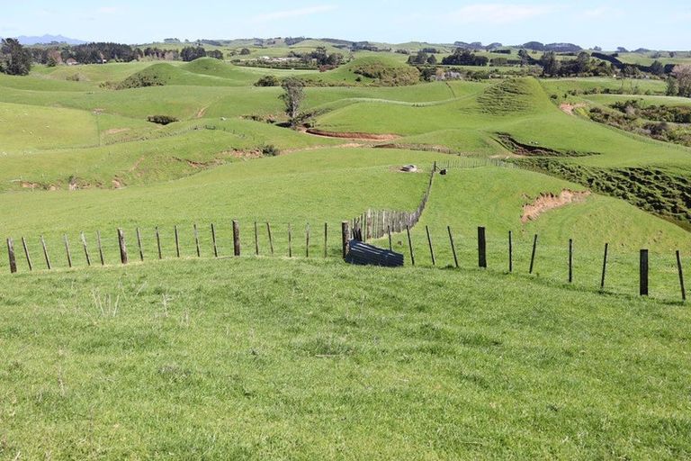 Photo of property in 98 Lincoln Road, Inglewood, 4389