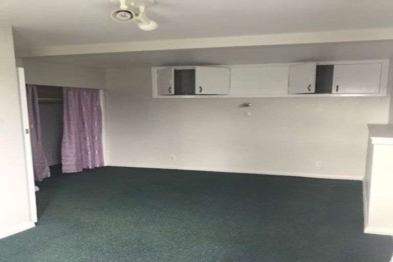 Photo of property in 26 Elphinstone Avenue, Strathmore Park, Wellington, 6022