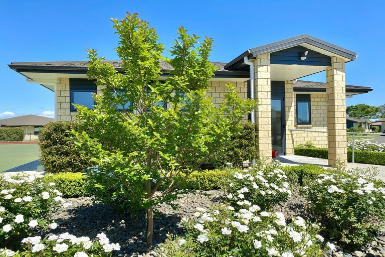 Photo of property in Rosehill Lifestyle Village, 17/182 Gleneagles Drive, Te Awamutu, 3800