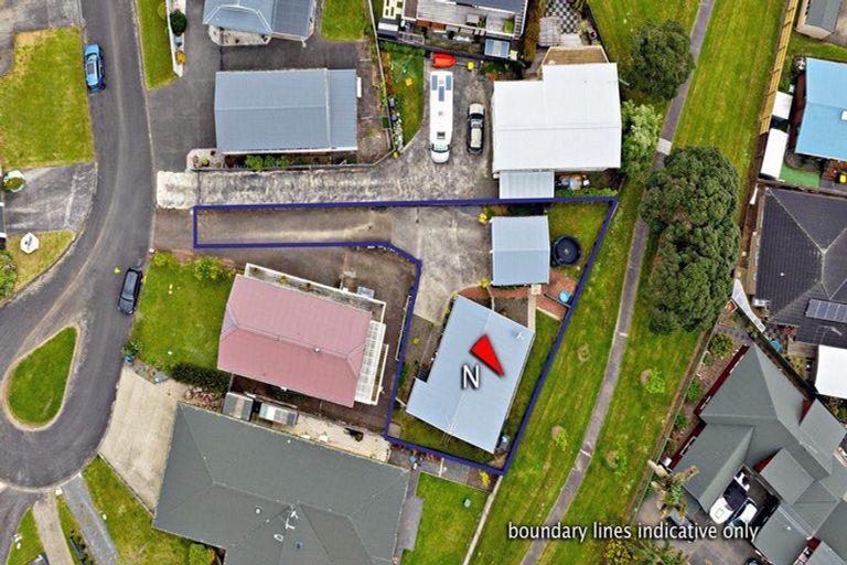 Photo of property in 3a Vela Place, Clarks Beach, 2122