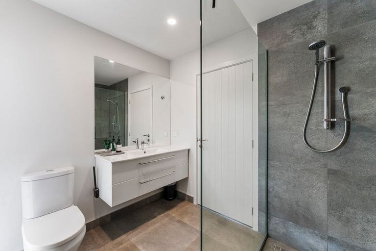 Photo of property in 118 Harakeke Drive, Wharewaka, Taupo, 3330