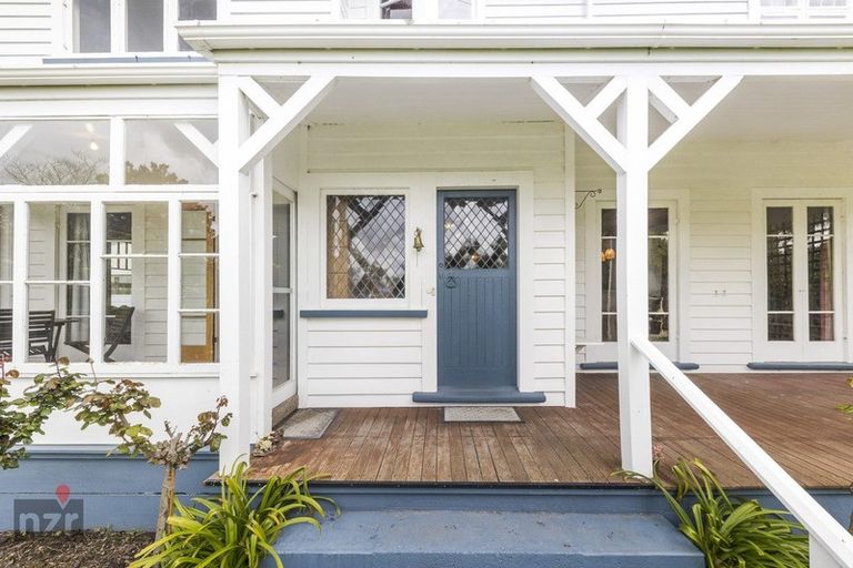 Photo of property in 34 Lees Road, Feilding, 4775