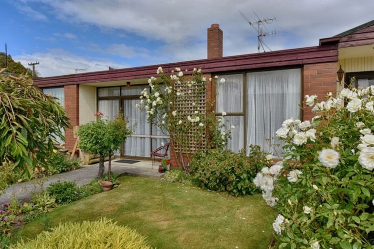 Photo of property in 2b Grant Street, Gore, 9710