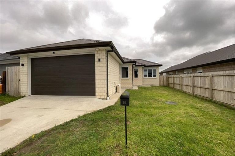Photo of property in 14 Rainsford Road, Pukekohe, 2120